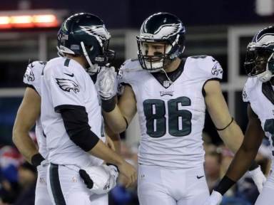 sam-bradford-zach-ertz-603b5e5dd32adbe0