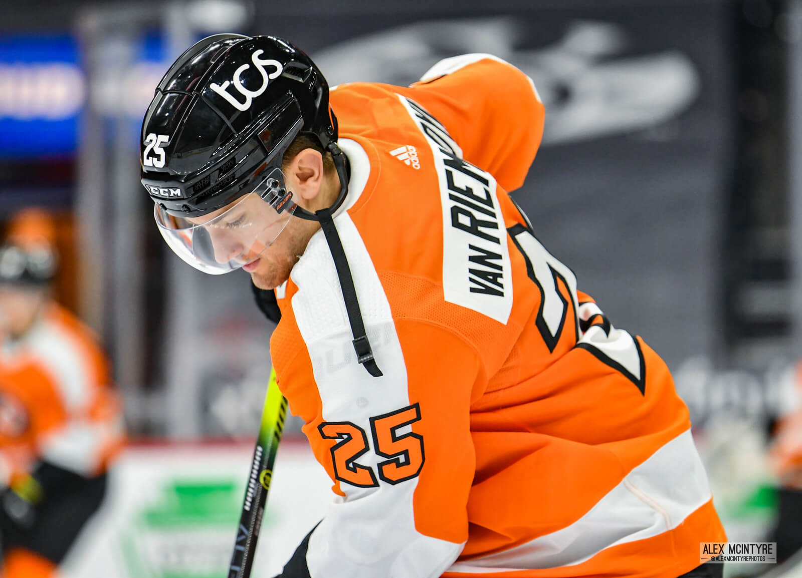 2022-23 Flyers Player Profile: James van Riemsdyk