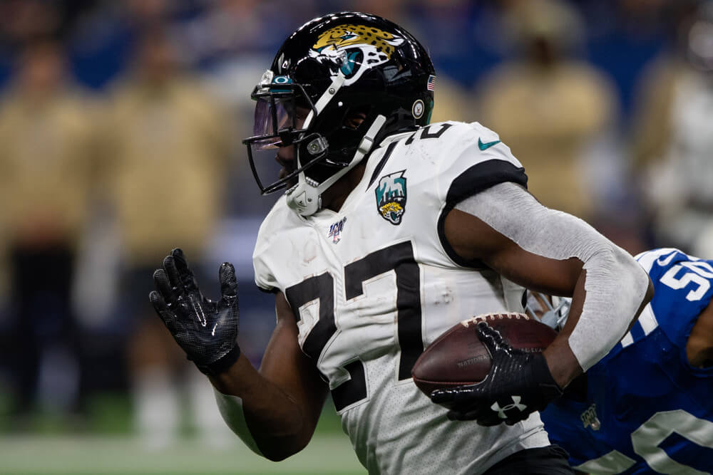 NFL: NOV 17 Jaguars at Colts