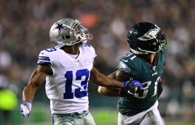 NFL: DEC 22 Cowboys at Eagles