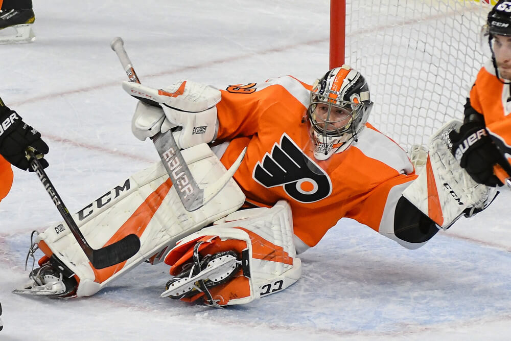 Carter Hart of the Flyers