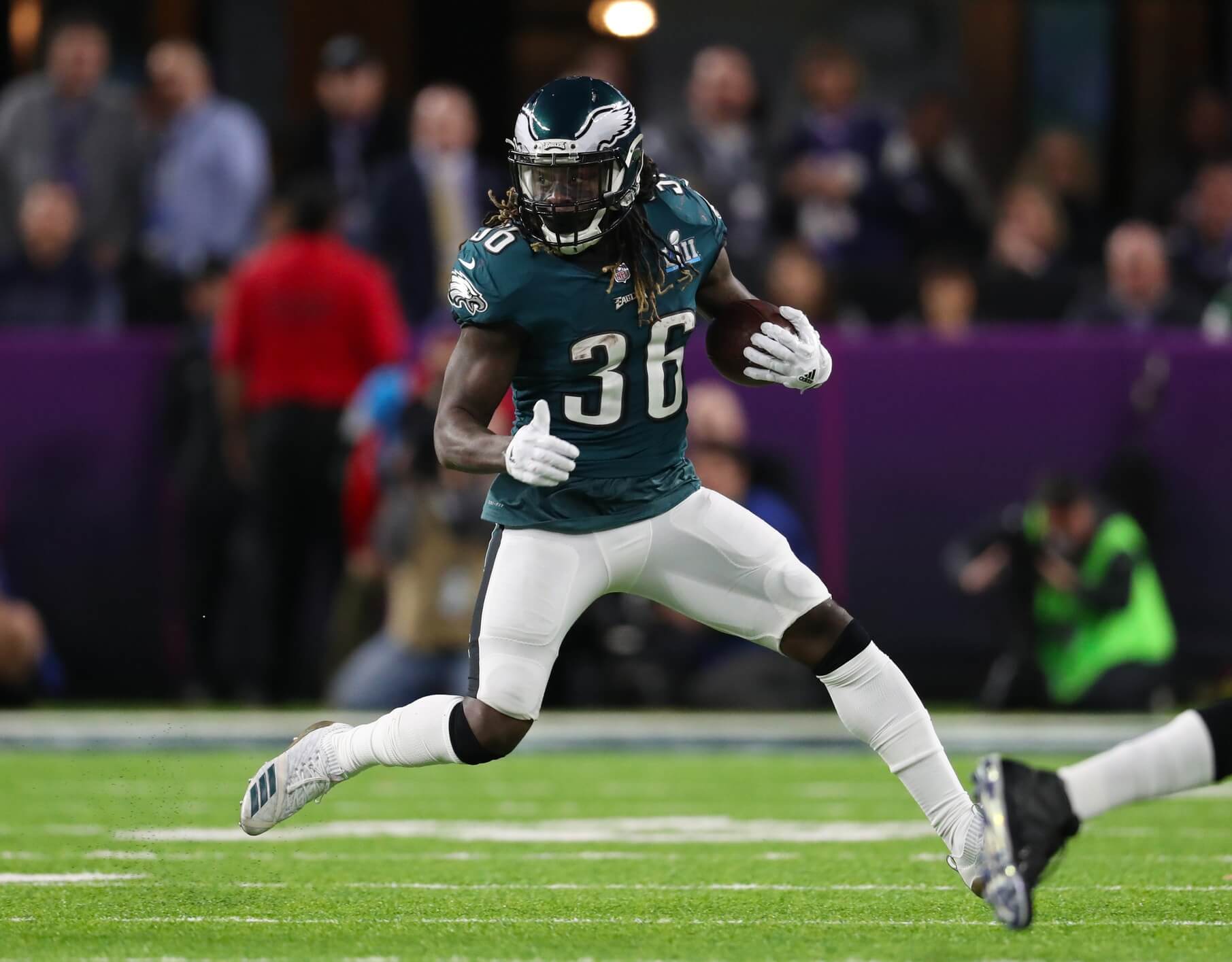 WATCH: Will Eagles finally make Jay Ajayi the top running back vs