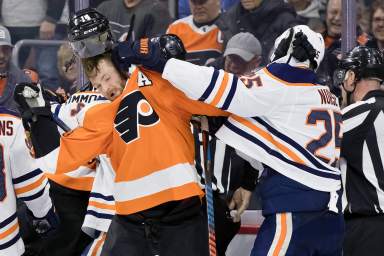 NHL: Edmonton Oilers at Philadelphia Flyers