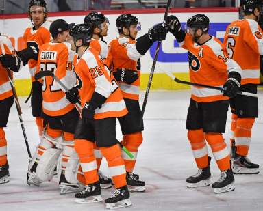 NHL: Montreal Canadiens at Philadelphia Flyers