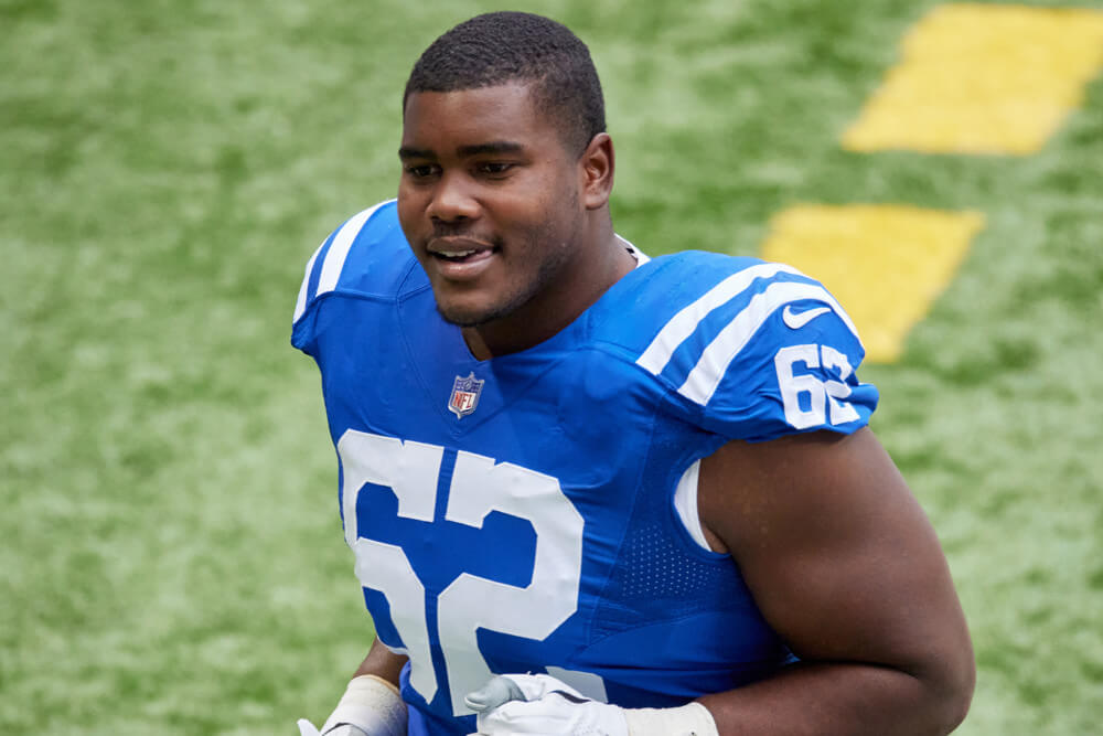 Instant analysis: Eagles sign former Colts offensive tackle Le'Raven Clark