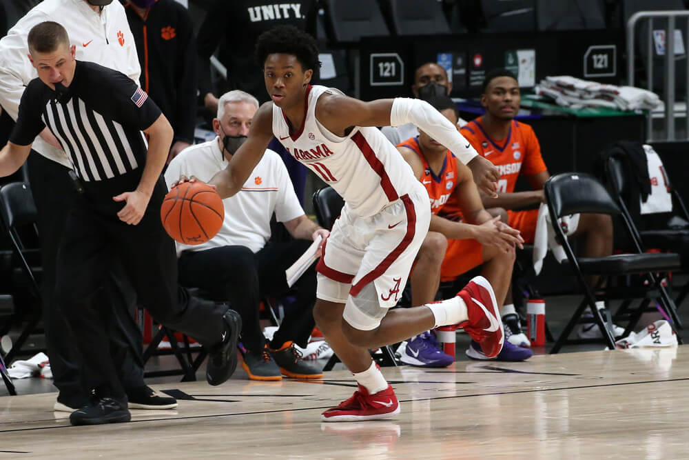 COLLEGE BASKETBALL: DEC 12 Holiday Hoopsgiving – Alabama v Clemson