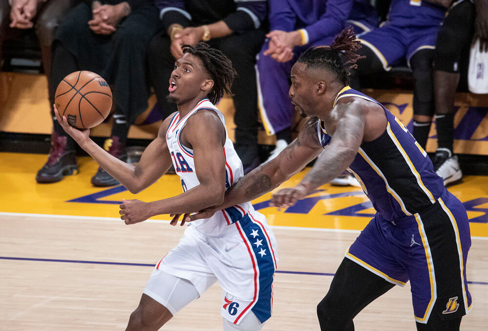 NBA: MAR 23 76ers at Lakers