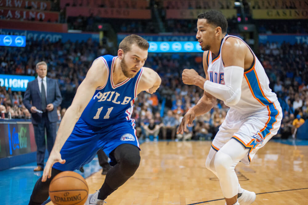 NBA: MAR 22 76ers at Thunder