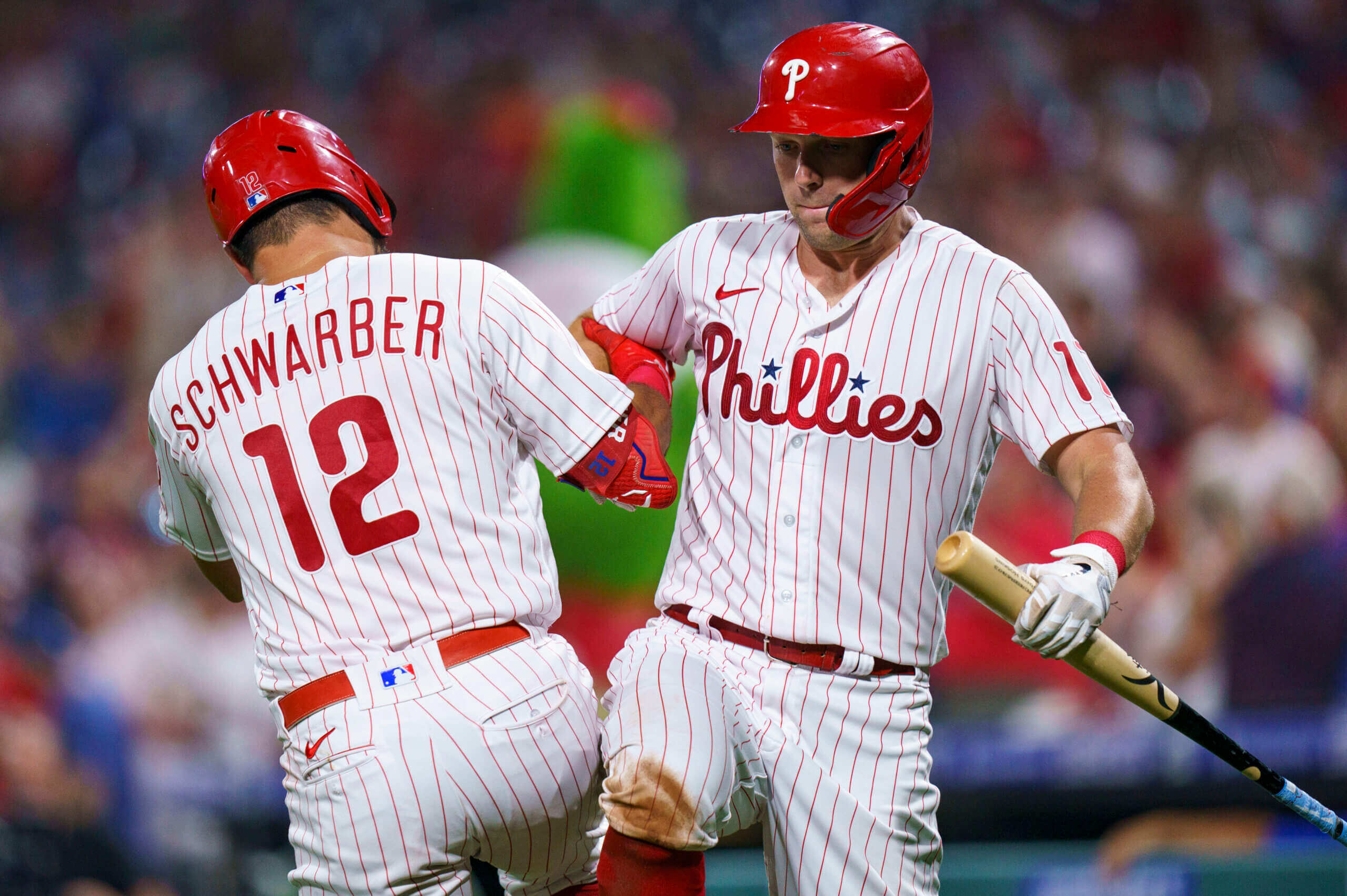 Hoskins, Phillies post 10,000th franchise win, top Reds - The San
