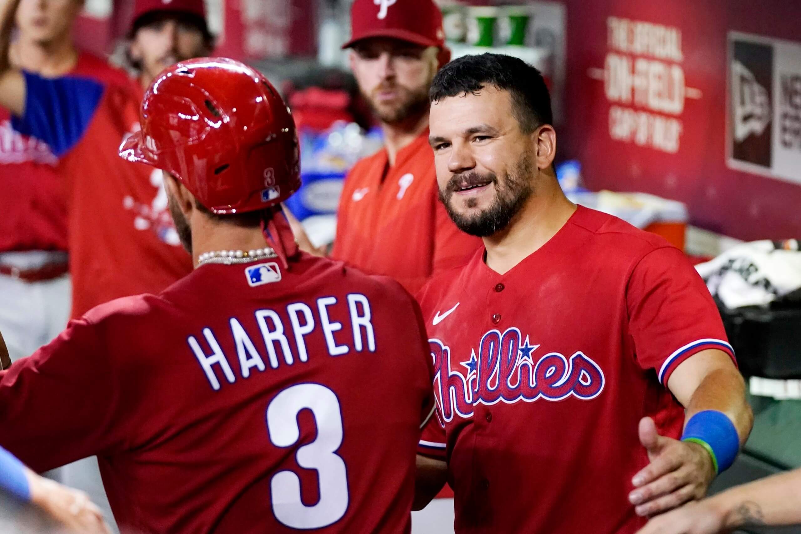 Kyle Schwarber struggles as Phillies fall to Padres