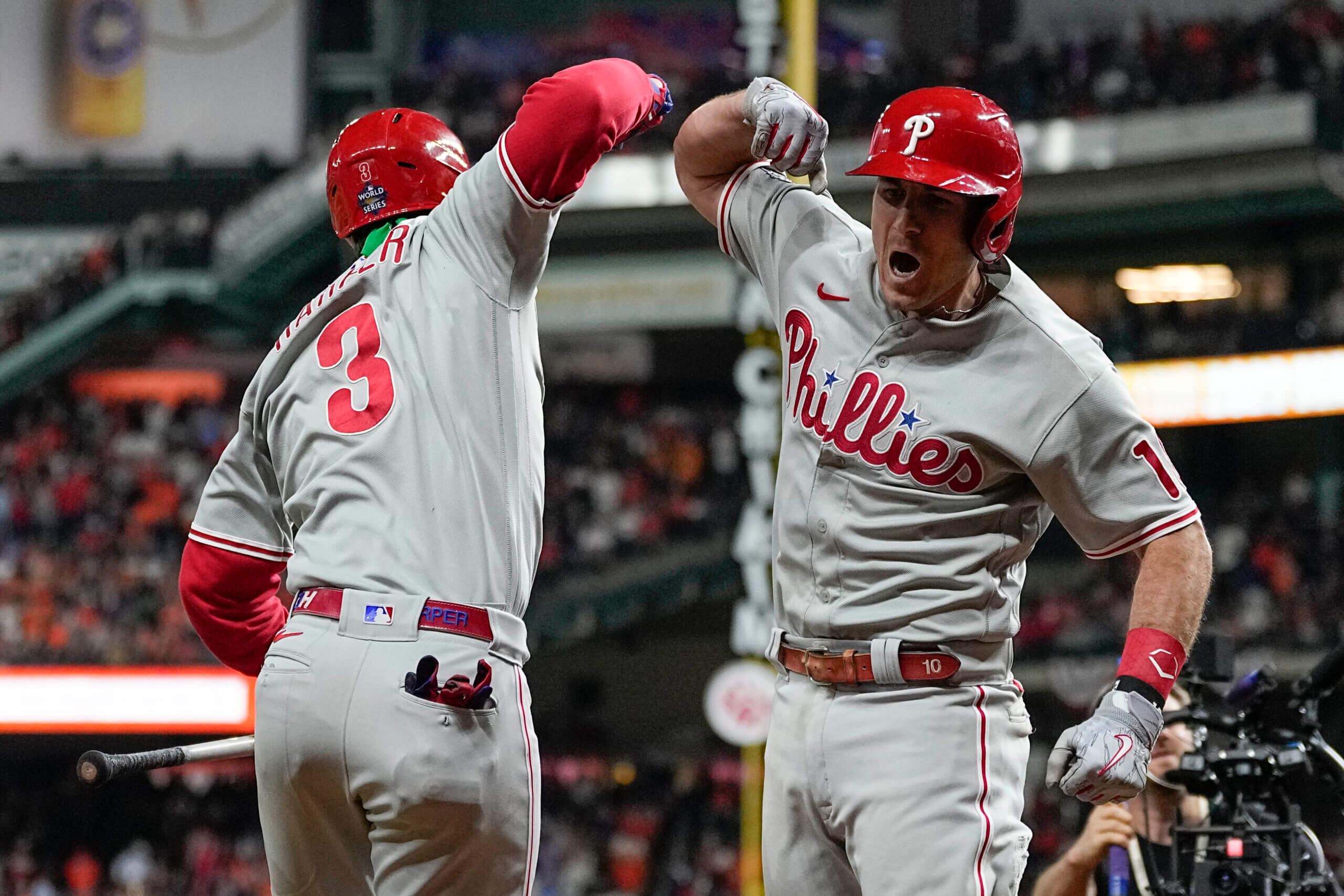 Homer Happy” Phillies take Game 3 of World Series from Astros – Philly  Sports