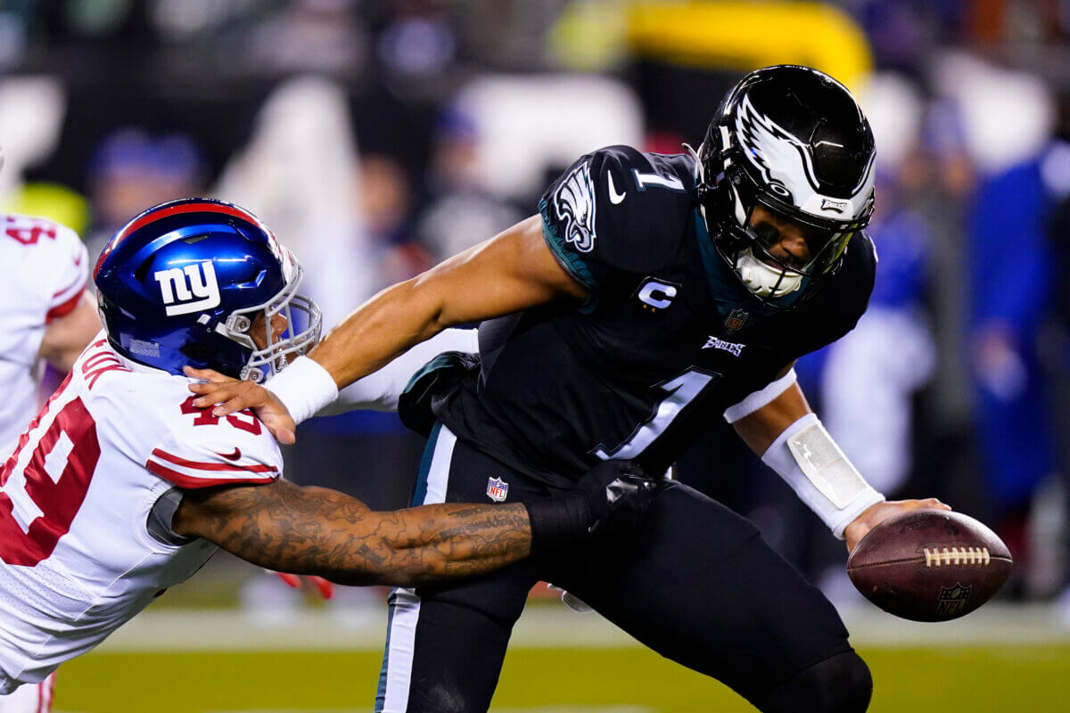 Eagles vs Giants odds: Philly opens up as 7-point favorites over