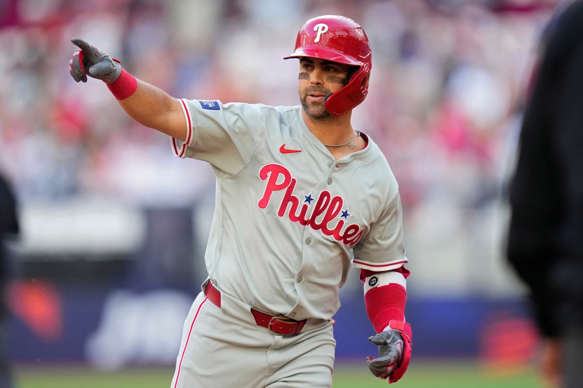 Phillies release Whit Merrifield, call up Weston Wilson